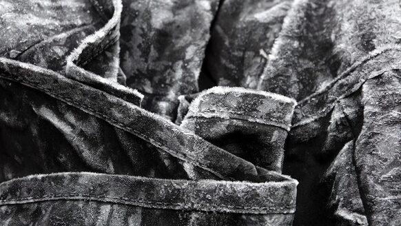 Es war einmal eine Jacke… (1600 x 1200, Foto), Andrea Freisberg