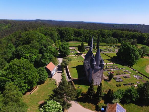 Luftbild des Christenbergs von Westen