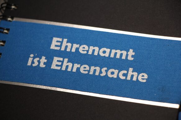 Schriftzug Ehrenamt ist Ehrensache