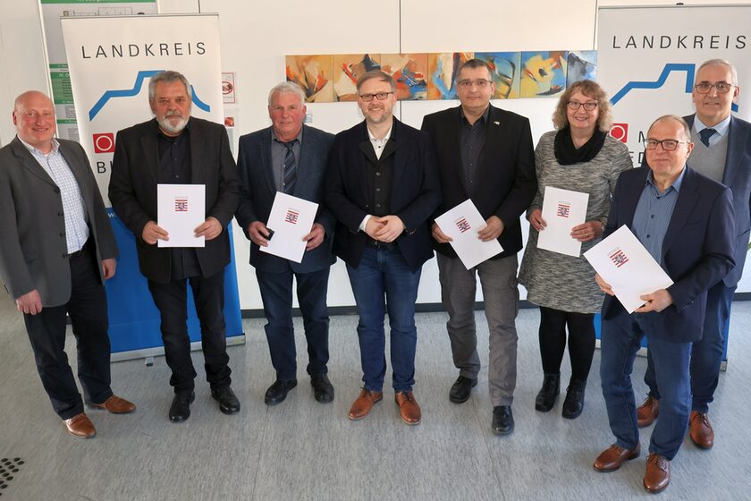 Landesehrenbriefe überreicht: Teilnehmende der Übergabe