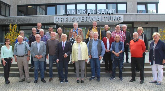 Gruppenbild der Mitgliederinnen und Mitglieder des Kreisseniorenrates Marburg-Biedenkopf