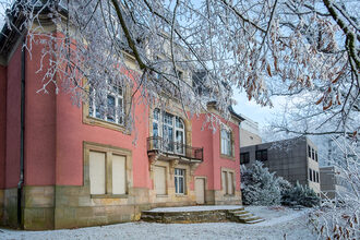 Herder-Institut, Gebäude Hensel-Villa im Winter