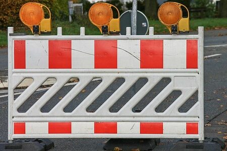 Absperrung im Straßenverkehr